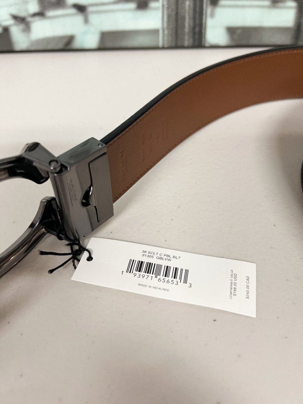 Coach 91305 Plaque Cut-To-Size Reversible Belt 38mm - Picture 7 of 7